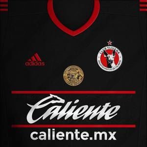 Meet your Posher, Isaias